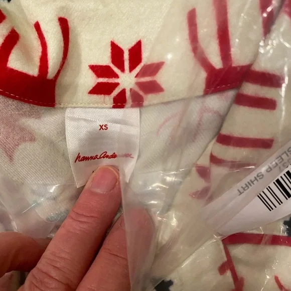 NWT Hannah Anderson Deer D pjs XS - Picture 3 of 8